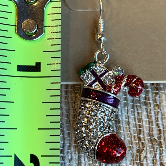 NWT Carole Rhinestone & Glittery Red Christmas Stockings Hook Dangle Earrings - Picture 7 of 8
